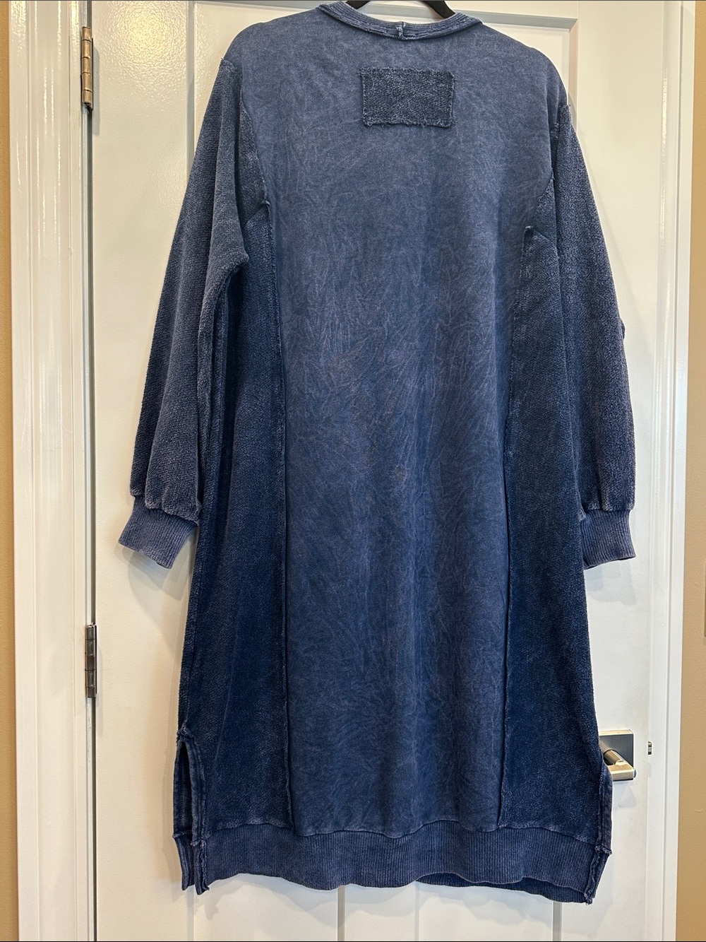 j. HER Mineral Washed Cardigan, Size Medium - Picture 3 of 5